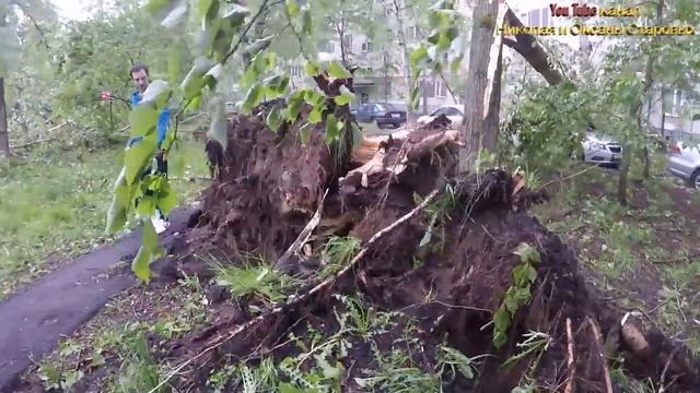 УРАГАН В МОСКВЕ И ЕГО ПОСЛЕДСТВИЯ 29 МАЯ 2017 HURRICANE IN MOSCOW AND ITS CONSEQUENCES 29 MAY 2017 смотреть онлайн