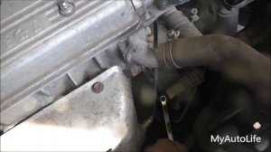 Как прокачать сцепление на авто Geely CK. Воздух в системе сцепления