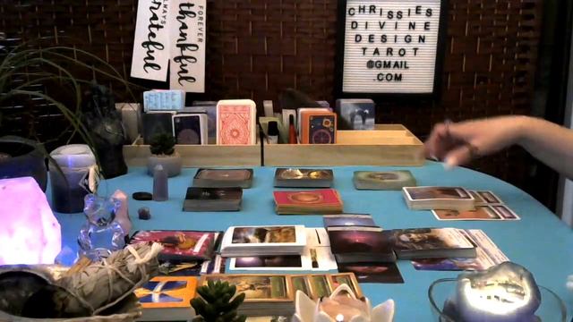 ?BP Jennie and future spouse Astrology tarot reading April 2023 Is this a twin flame? смотреть онлайн