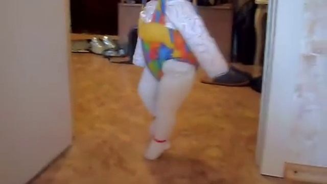 Прыгунки 5 месяцев.mp4 смотреть онлайн
