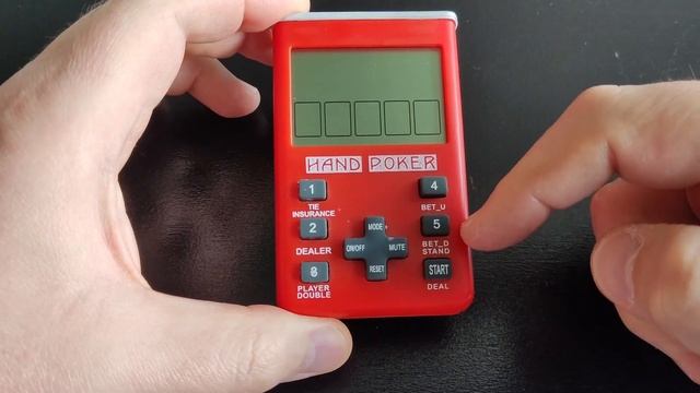 Hand Poker Handheld LCD Game 1980s (Back to the 80s) смотреть онлайн