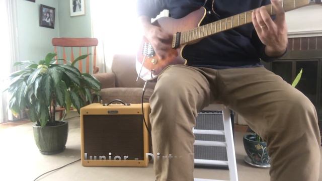 Fender Blues Jr. & Champion 40 - Clean & Dirty compared смотреть онлайн