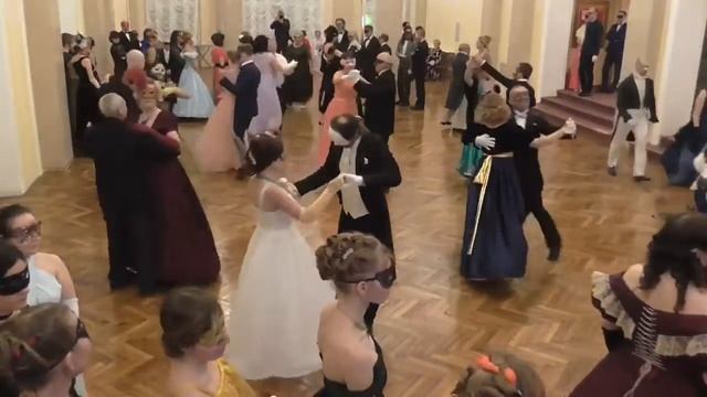 Бал-маскарад "Бакардийский прием". Котильон смотреть онлайн