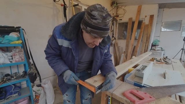 ДОСКИ СТАЛИ КАК НОВЫЕ / ЭТО УЖЕ НЕ РАБОТА / ОНА МНЕ НЕ НУЖНА / НАДЯ МЕНЯ ЗАПУТАЛА смотреть онлайн