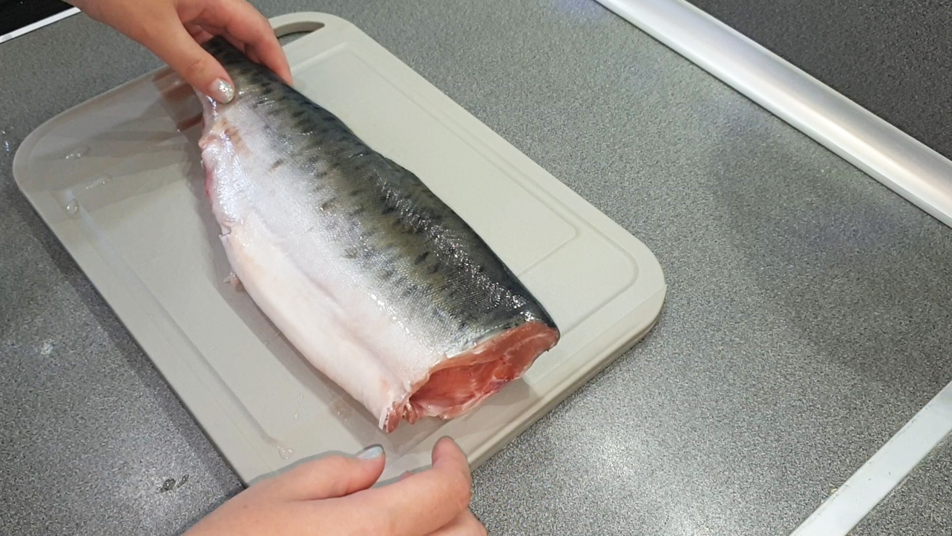 ГОРБУША -самая дешёвая КРАСНАЯ РЫБА, ПО ВКУСУ как СЁМГА!