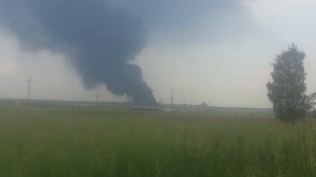 горит мазут,шок,паника смотреть онлайн