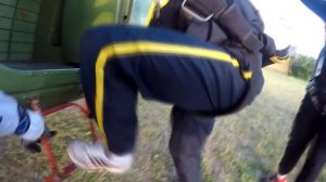 Мой первый САМОСТОЯТЕЛЬНЫЙ прыжок с парашютом!!!