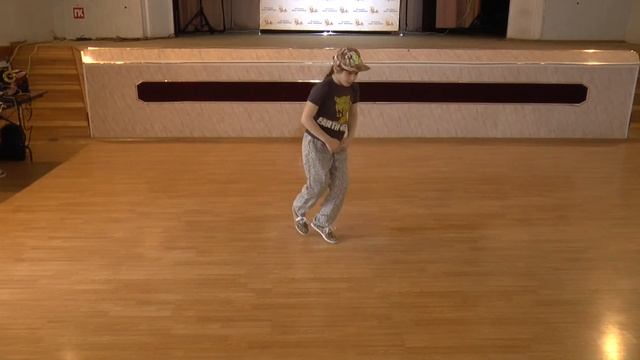 Хип-хоп. Остроухова Диана. Рук. Ольга Остроухова смотреть онлайн