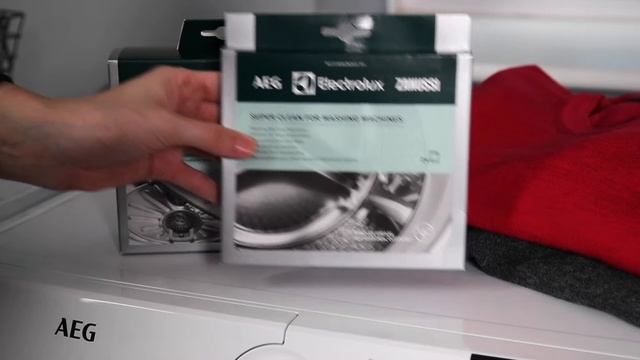 How to Clean a Smelly Washing Machine With a Maintenance Wash | AEG смотреть онлайн