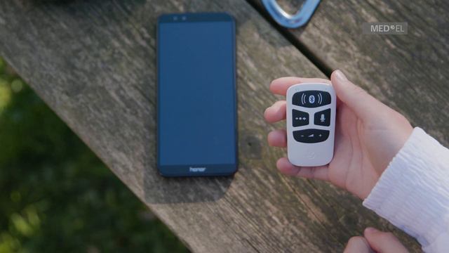 AudioLink Hands-On: Talking on the Phone | MED-EL смотреть онлайн