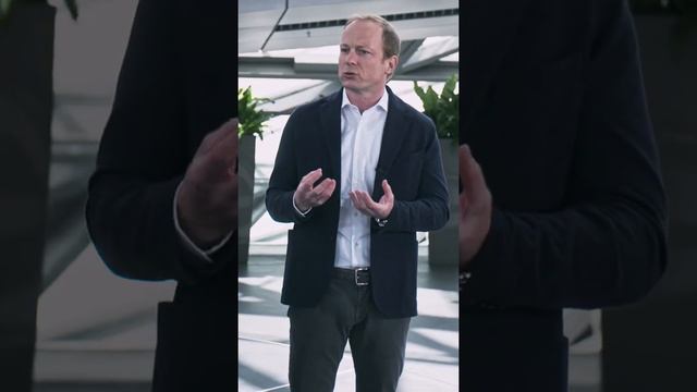 BMW TODAY - Episode 5: Plug-in Hybrids explained смотреть онлайн