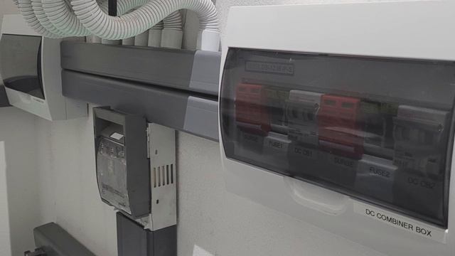 Testimonial Tuesdays #2 - 8kW Hybrid System смотреть онлайн