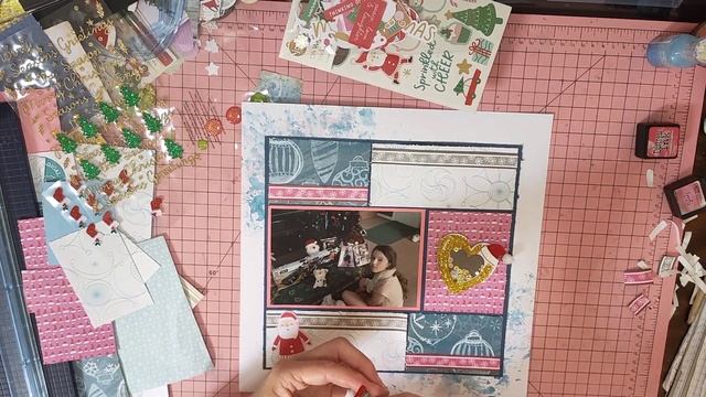 Mixed Media Mahem / Scrap a Sketch #8 - Merry Christmas смотреть онлайн