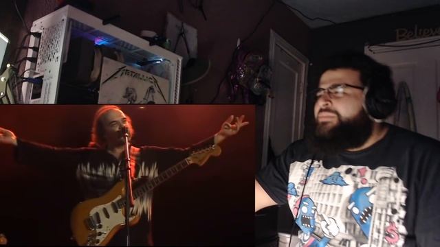 Американская реакция на Черный кофе листья