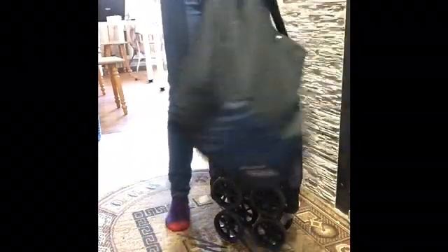 Как сложить коляску CBX Pockit смотреть онлайн