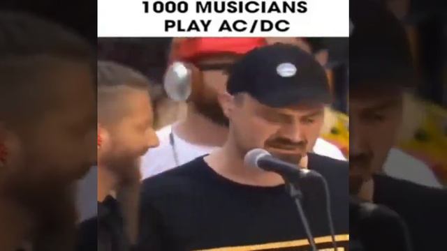 AC/DC в исполнении 1000 музыкантов. Хотел бы я быть там... смотреть онлайн