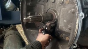 Снятие и установка выжимного подшипника ZF 9ти ступка