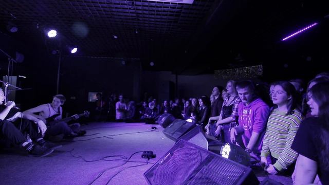 космонавтов нет - ВСЕ ПОКА (Live in Frau Gross) смотреть онлайн