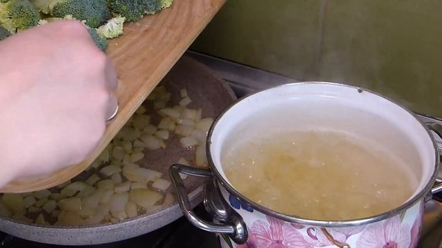 Дети требуют добавку/Нежный крем суп из брокколи смотреть онлайн