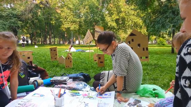 "Воображай город" так, как это делают дети. смотреть онлайн