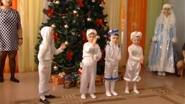 Новогодний утренник в детском садике- 2018 смотреть онлайн