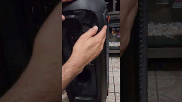 Nuevo parlante portátil JBL 310 Dj pirata de Miami смотреть онлайн