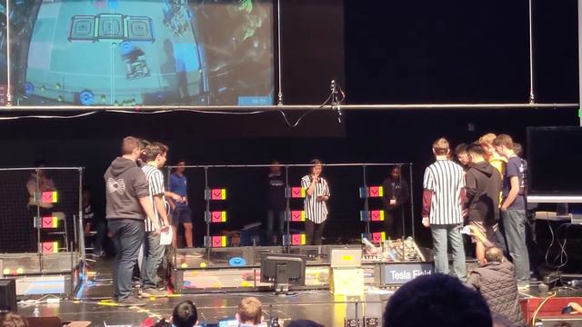 Bellarmine VEX Robotics Tournament F 1-1 - 315G 315R vs 6627X 86868R - 16 to 20 смотреть онлайн