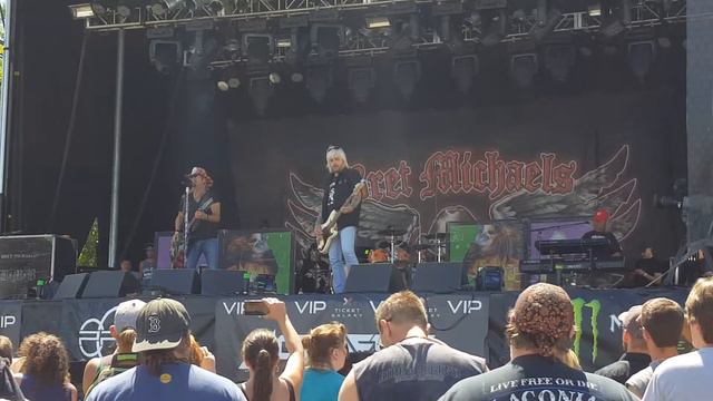 Bret Michaels - Every Rose Has Its Thorn смотреть онлайн