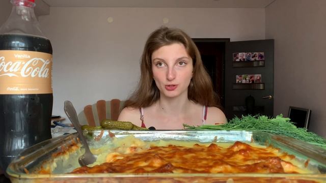 Запеканка с сыром и фаршем / Домашняя еда / МУКБАНГ / Когда всё идёт не так смотреть онлайн