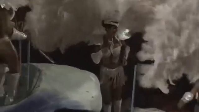 КАРНАВАЛ - Интересный момент из сериала Дикий Ангел с Милли и Иво. смотреть онлайн