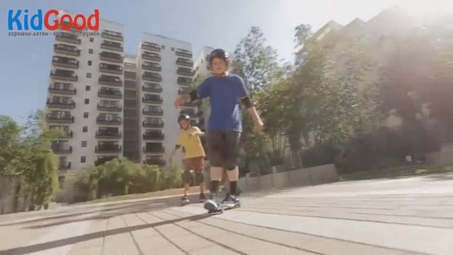 Ролики с искрами для кроссовок. Razor Jetts™! смотреть онлайн