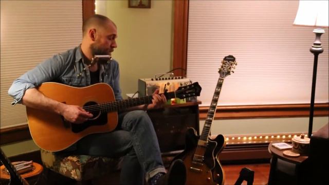 "One Last Thing Before I Go" by Brian Koenigsknecht from the House Concert at Miss Muse смотреть онлайн