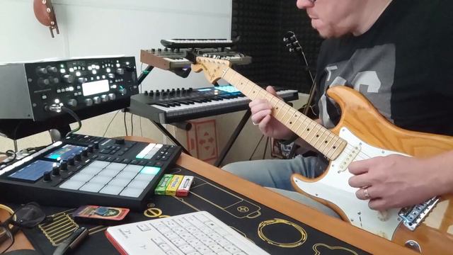 Maschine Looping. Веселый бас. смотреть онлайн