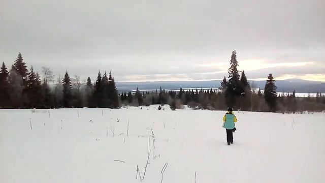 Подножие хребта Зюраткуль (Челябинская область, 22.12.2018) смотреть онлайн