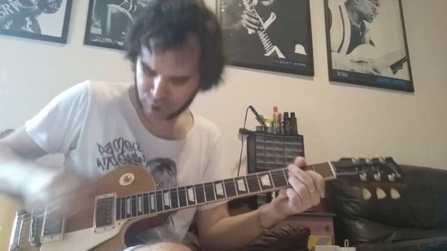 Gibson Les Paul Standard 50s Gold Top смотреть онлайн
