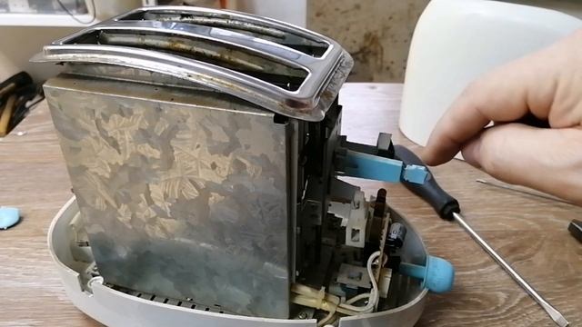 Ремонт бытовой техники в Кудрово | Тостер нет фиксации рычага | РемБытТехника 77 смотреть онлайн
