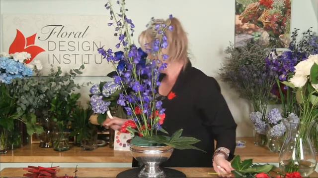 Summer Blues with Teacher Michelle смотреть онлайн