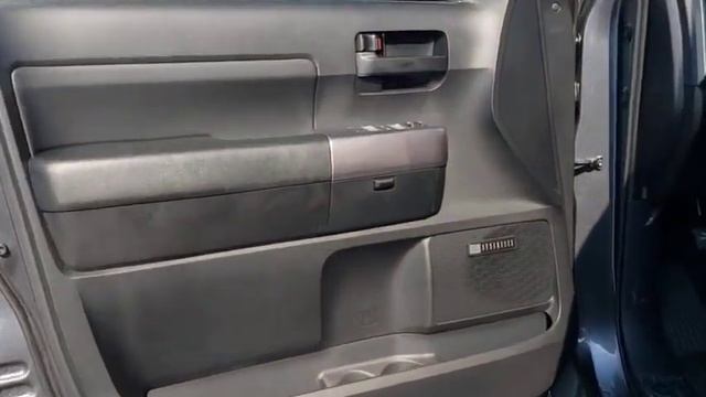 2020 Toyota Sequoia Jacksonville Beach, Orange Park, Middleburg, Macclenny, Callahan T201007 смотреть онлайн