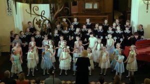 Елена Поплянова  "Всё поёт", сл.Ольги Колпаковой