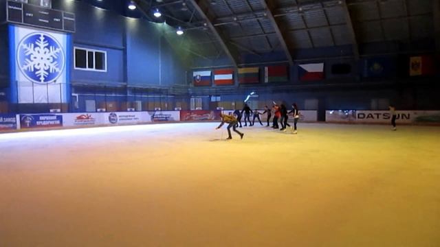 Дети из Черепановского детдома на катке в Бердске смотреть онлайн