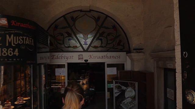Istanbul City Tour 2020 | Discovering underground Istanbul смотреть онлайн