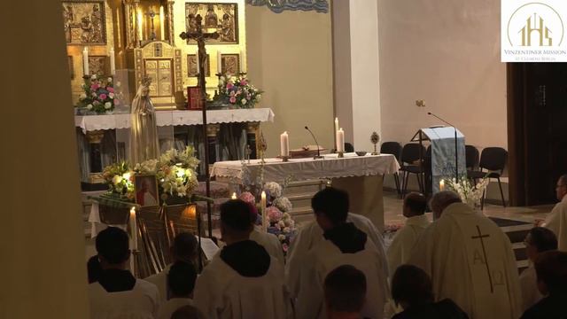 Pontifikalamt mit Erzbischof Dr. Nikola Eterović - Deutschland dankt Maria und betet für den Friede смотреть онлайн