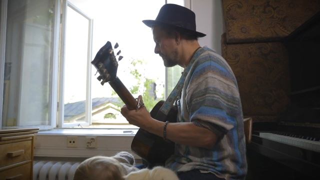 Тууре Кильпеляйнен: В финском языке самое красивое слово Lohtu.