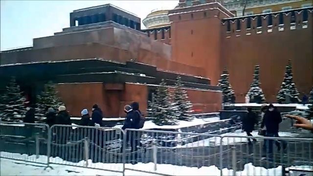 Очередь в Мавзолей В И Ленина на красной площади 4 часть смотреть онлайн