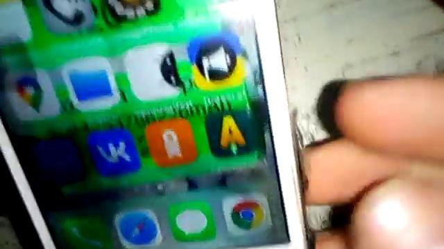 как запустить iPhone от блока питания без батареи смотреть онлайн