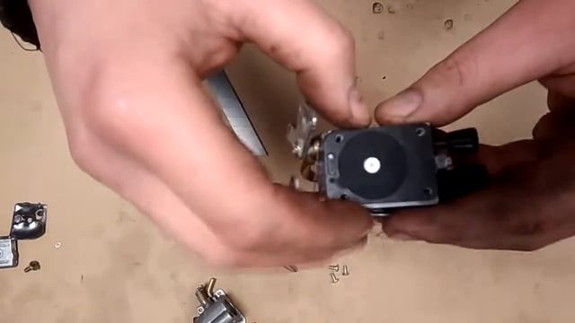 STIHL TS 420 Rozbieramy Gażnik смотреть онлайн