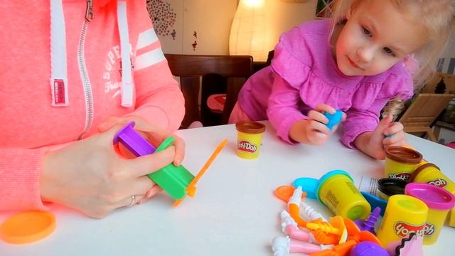 Пластилин Play-Doh КАКАШКИ - НАБОР ПЛАСТИЛИНА плэй-до в форме КАКАШЕК - распаковываем набор Play-Do смотреть онлайн