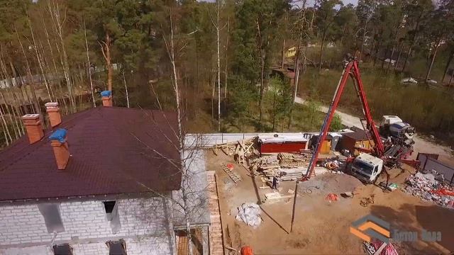 Бетонирование фундаментной монолитной плиты и террасы. Поставка бетона