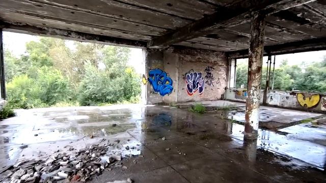 Abandoned River Station. Заброшенный речной вокзал.