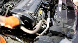 Замена ремня ГРМ и роликов на Chevrolet Cruze 1,8 Шевроле Круз 2015 года  1часть